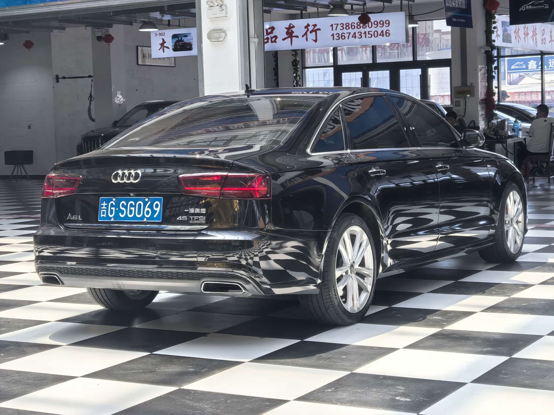 Audi A6L, 2018 4