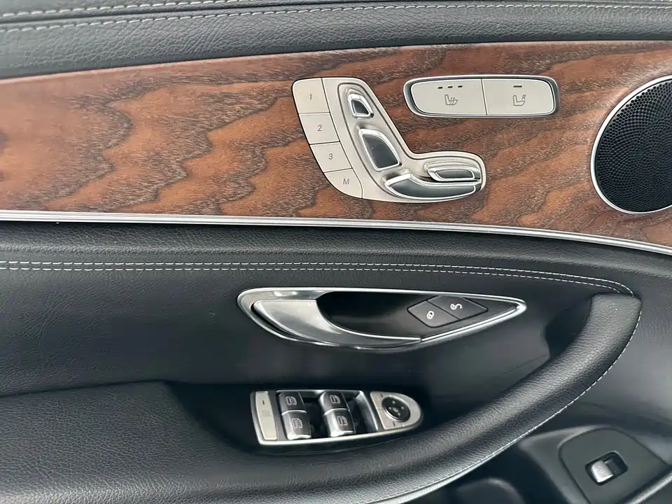 Mercedes-Benz E-class Mercedes-Benz E-class