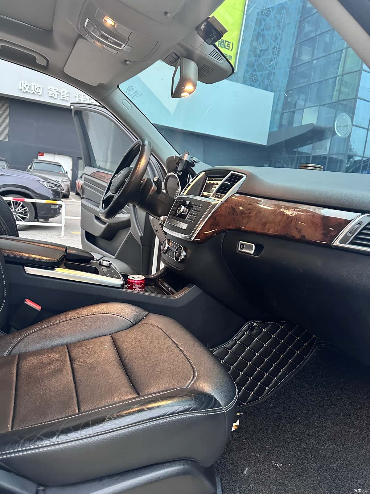 Mercedes-Benz M-Class, 2015 все фото
