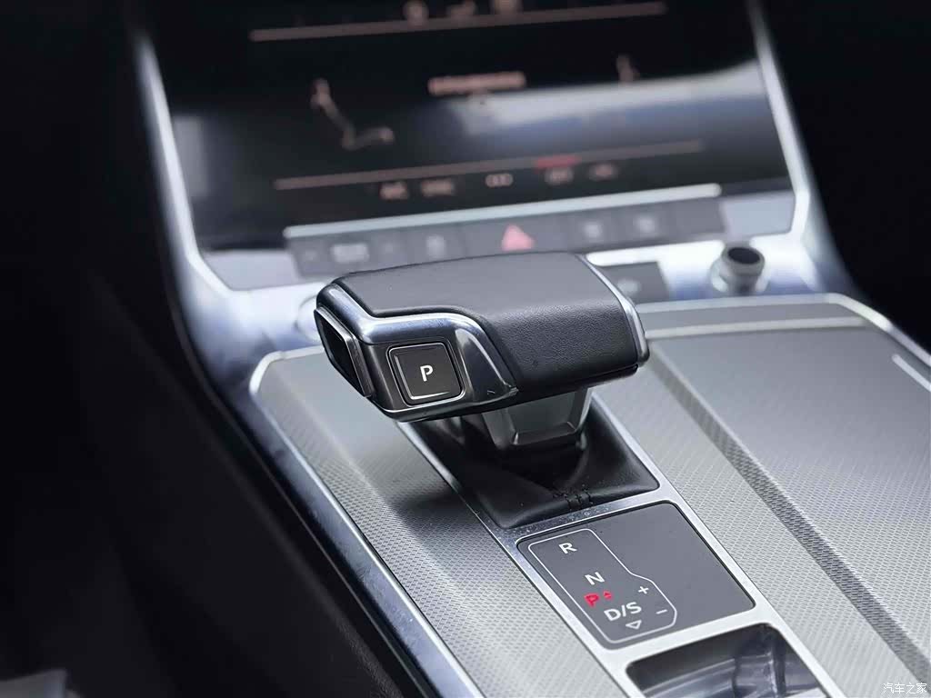 Audi A6L, 2019 20