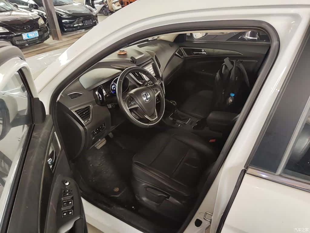 Changan CS75, 2016 16