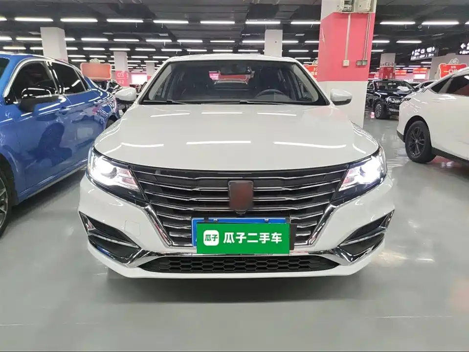 Roewe i6