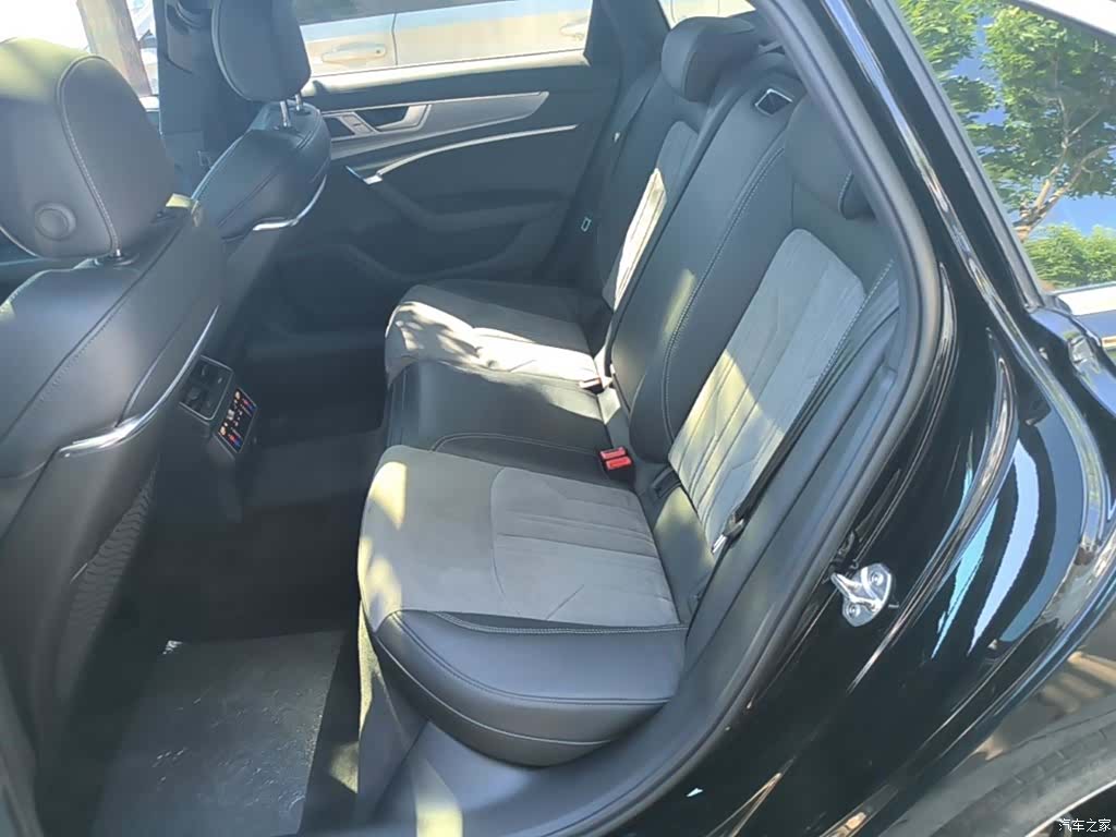 Audi A6L, 2023 17