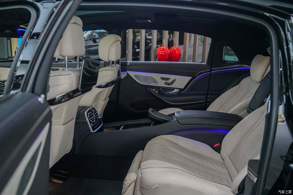 Maybach S-Class, 2020 3