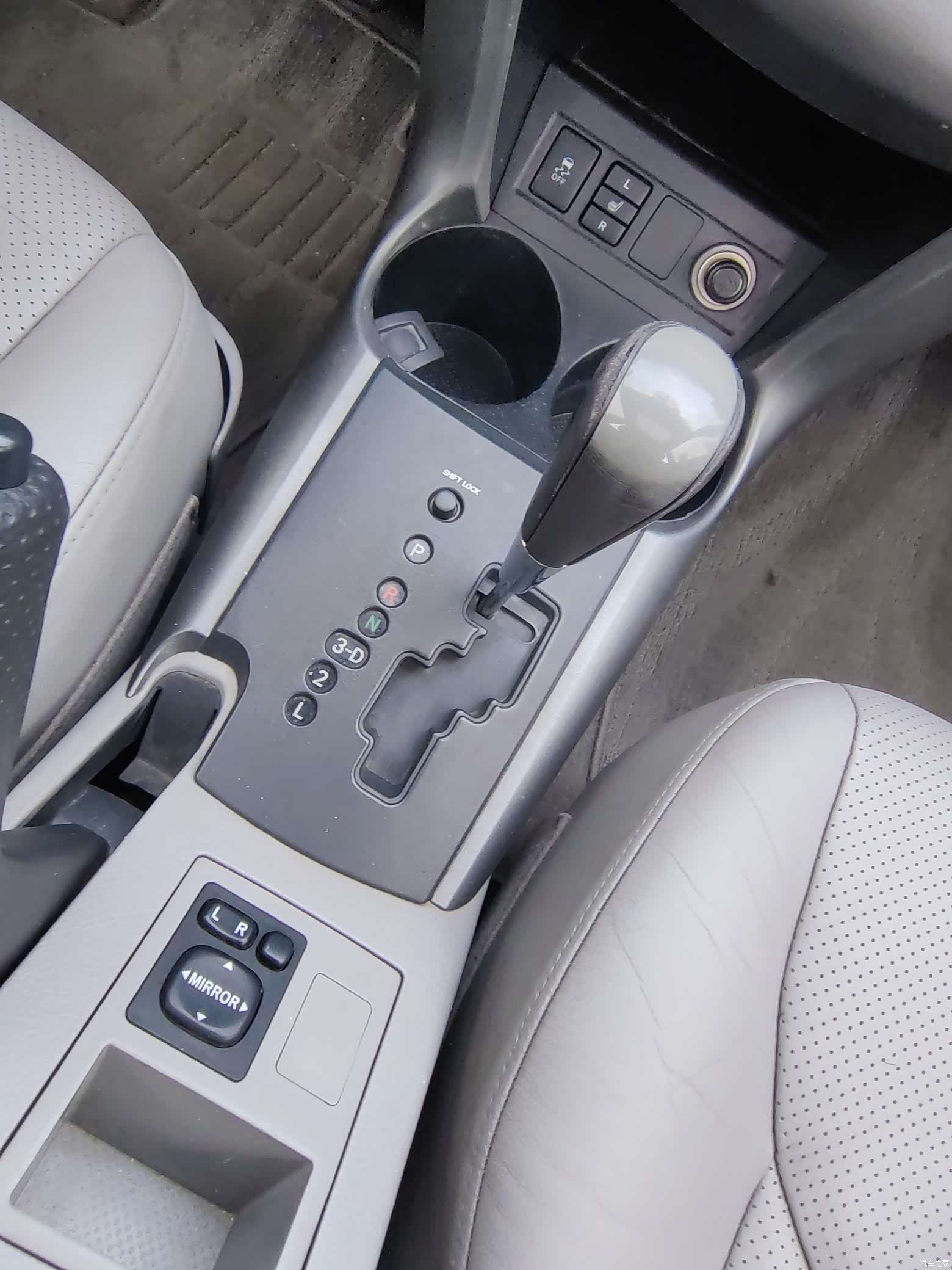 Toyota RAV4, 2010 18