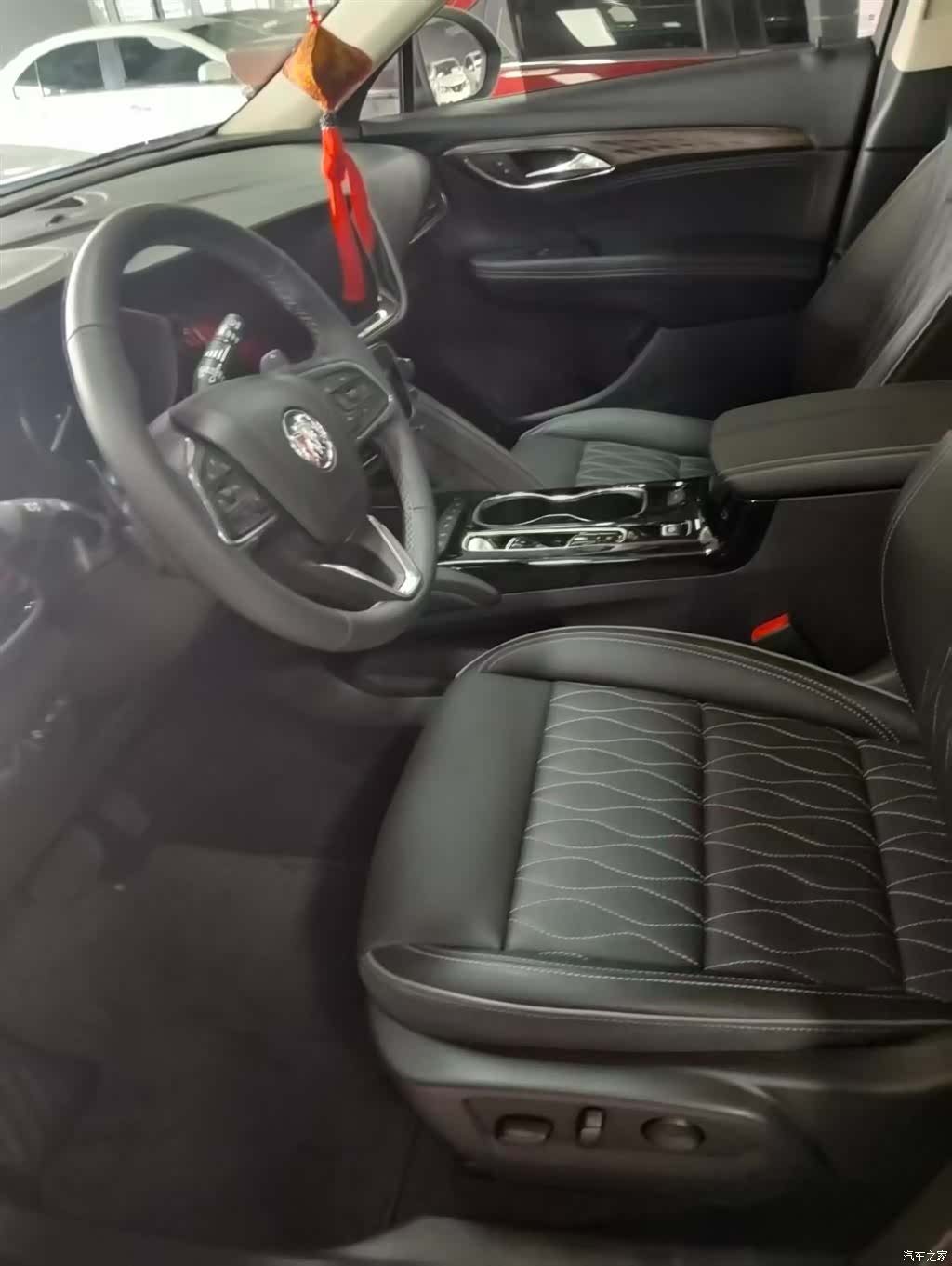 Buick Envision Plus, 2022 9