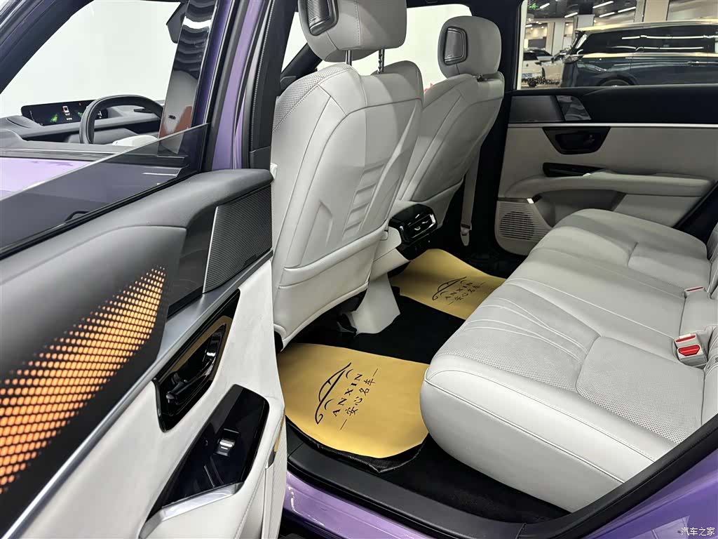 Honda P7, 2025 19