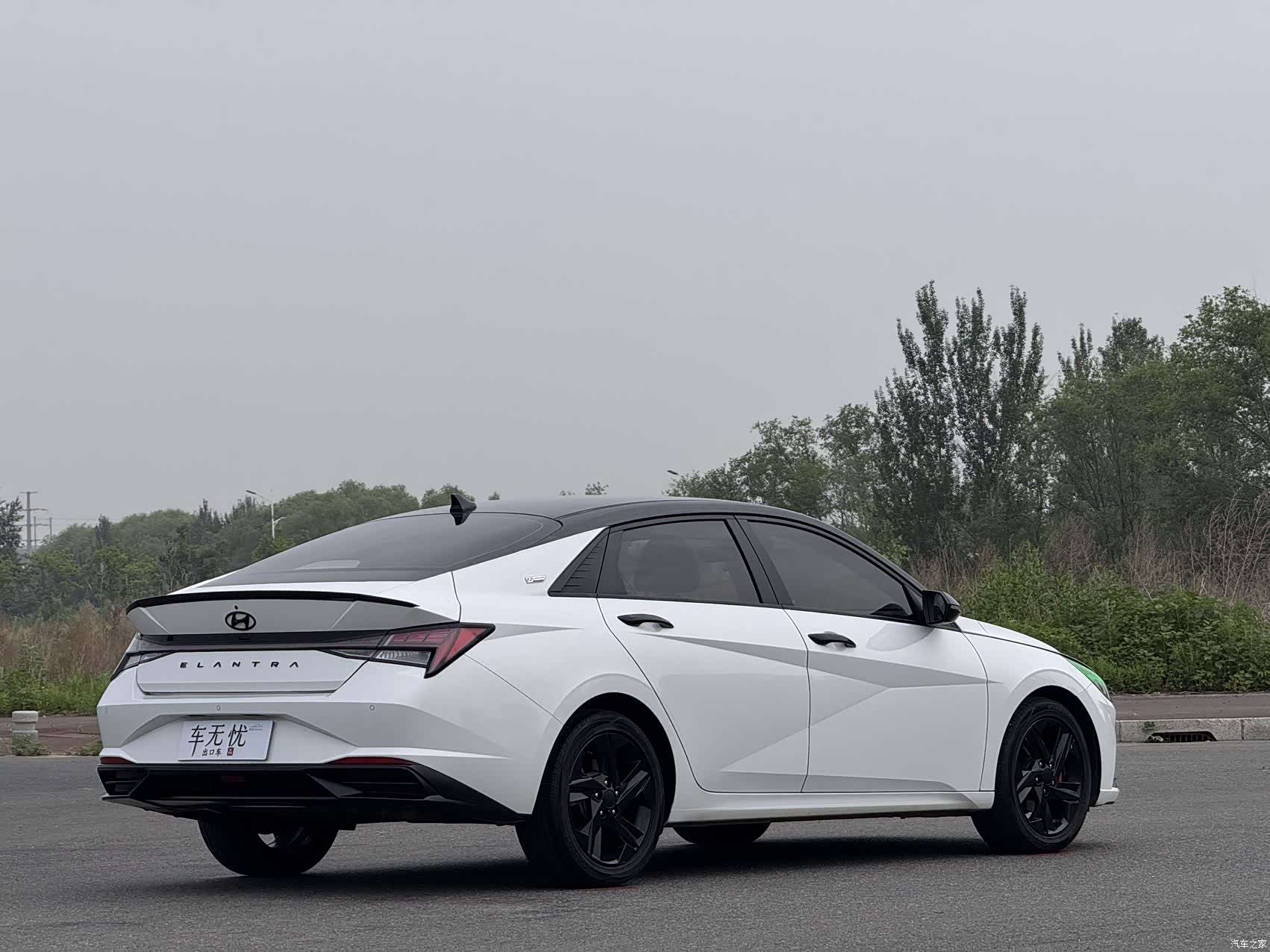 Hyundai Elantra, 2023 4