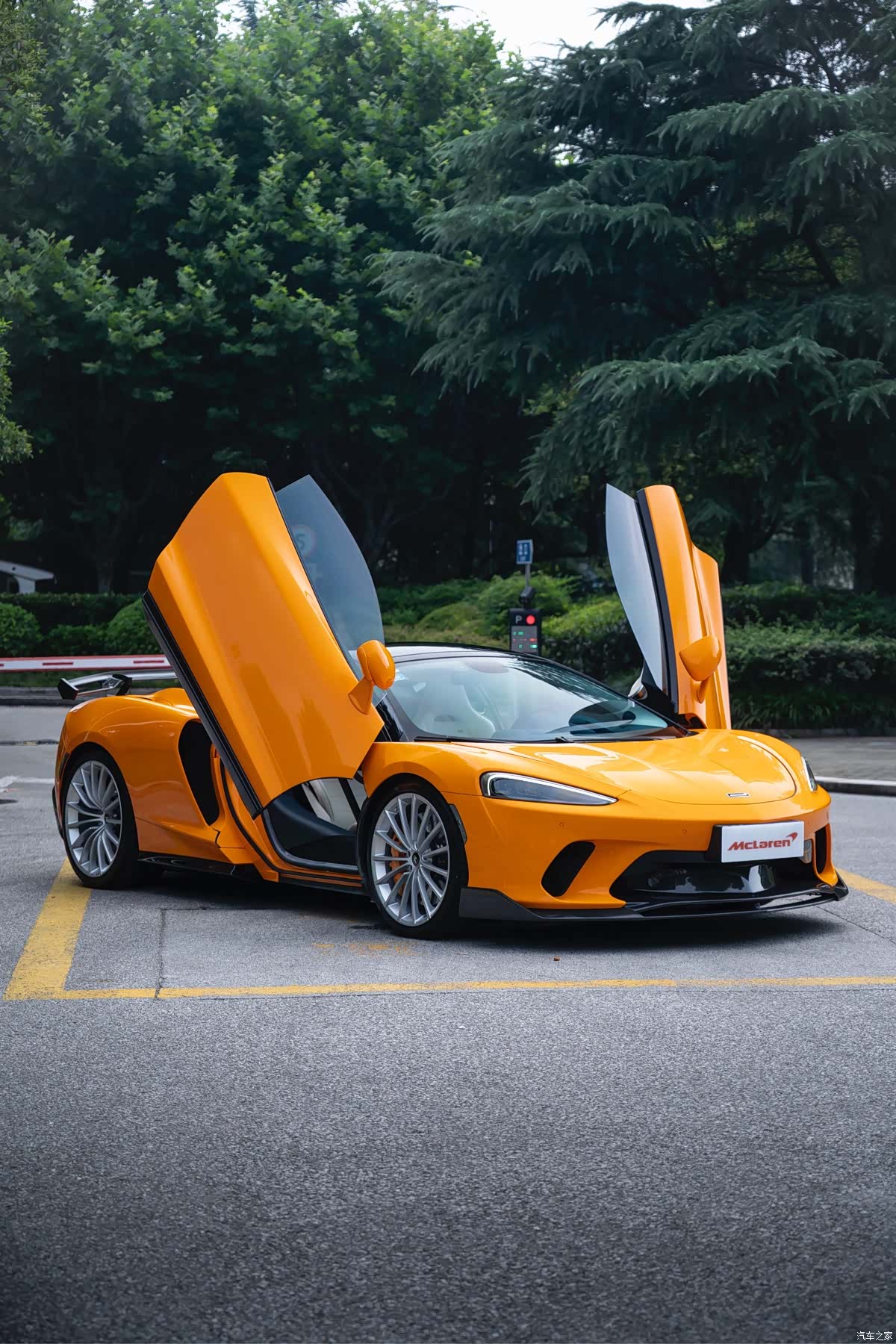 McLaren GT, 2023 3