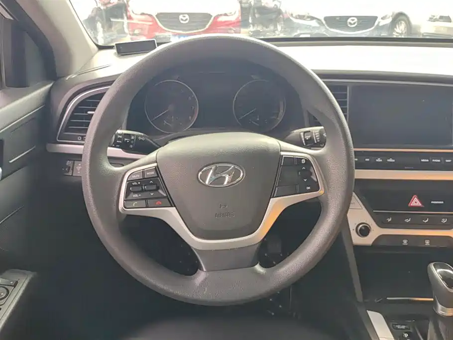 Hyundai Lead