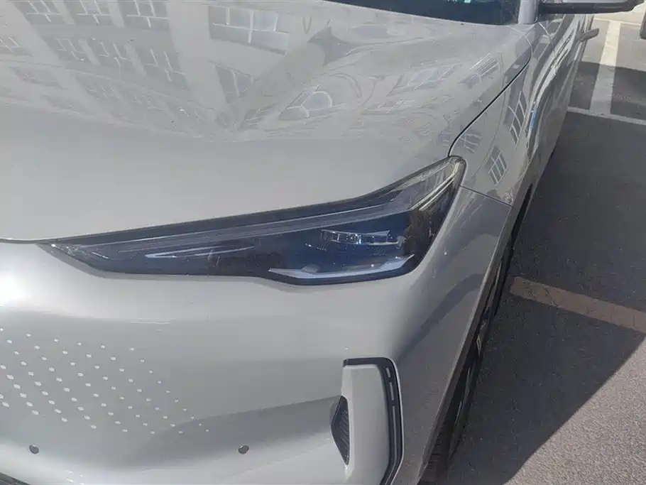 Geely Galaxy Galaxy E5