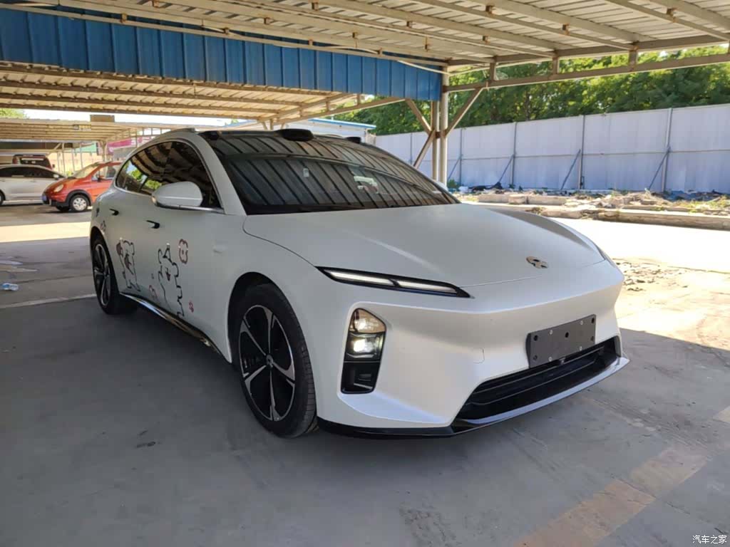NIO ET5, 2025 4