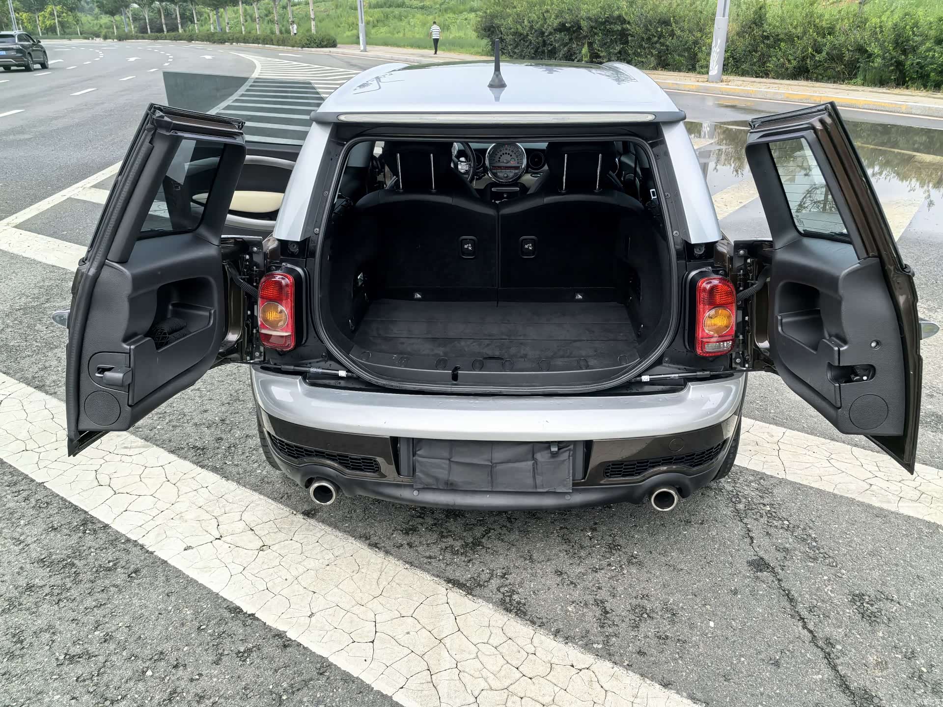 Mini Clubman, 2009 14