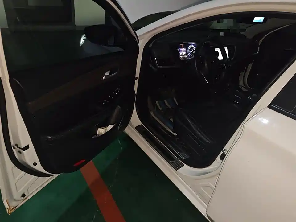 Trumpchi Trumpchi GA4