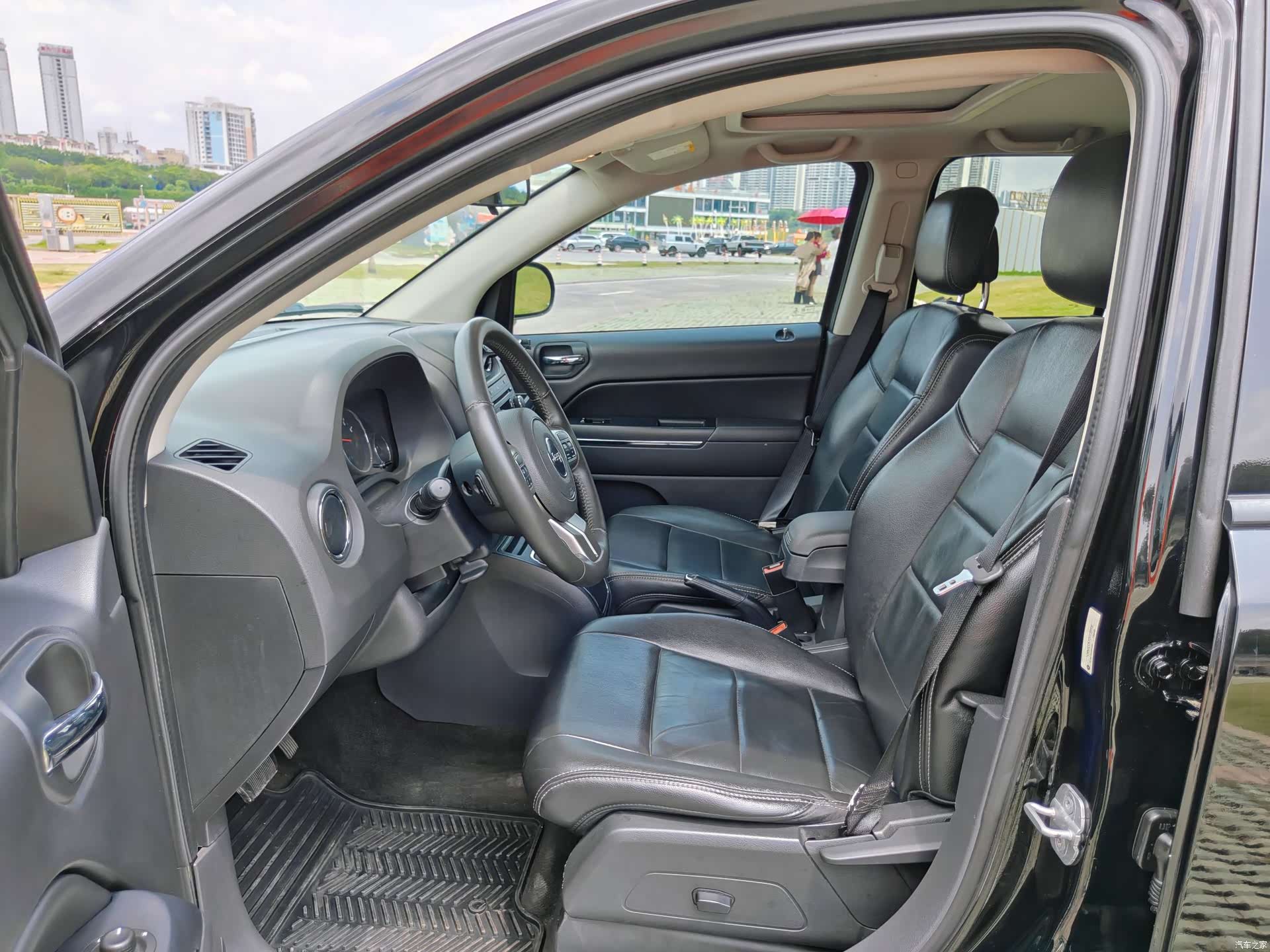 Jeep Compass, 2013 12