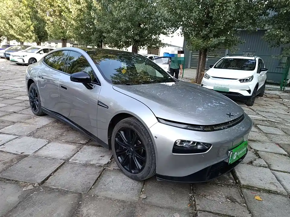 XPENG P7