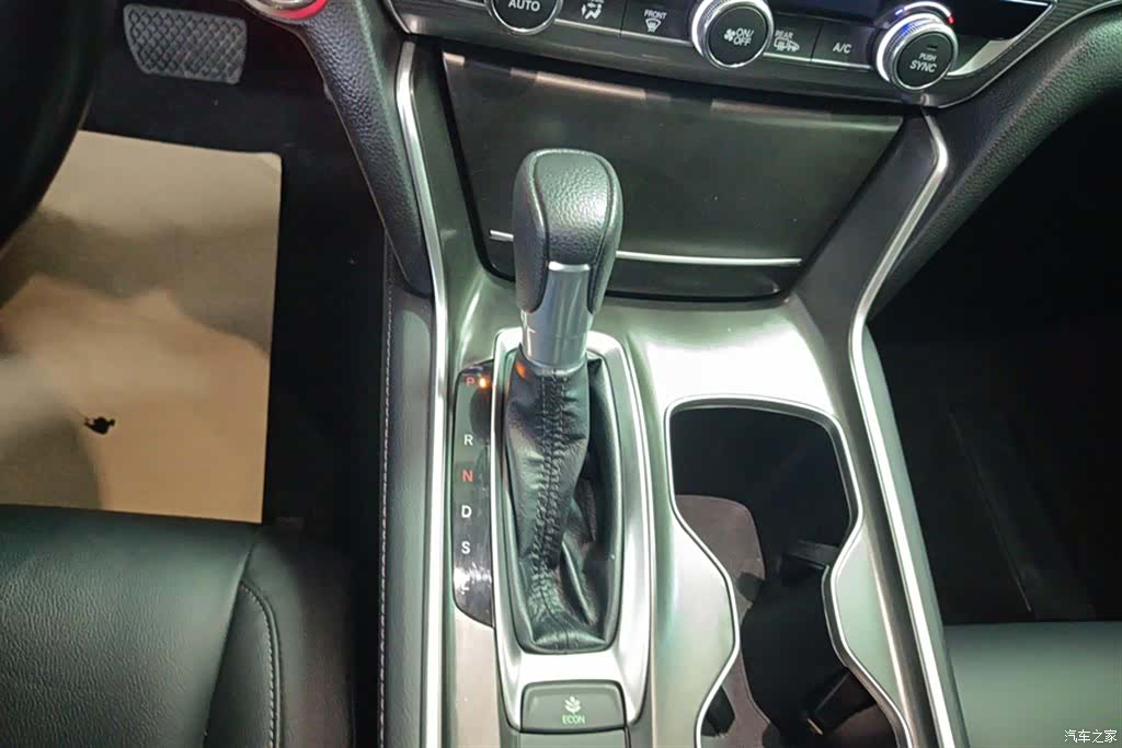 Honda Accord, 2020 16