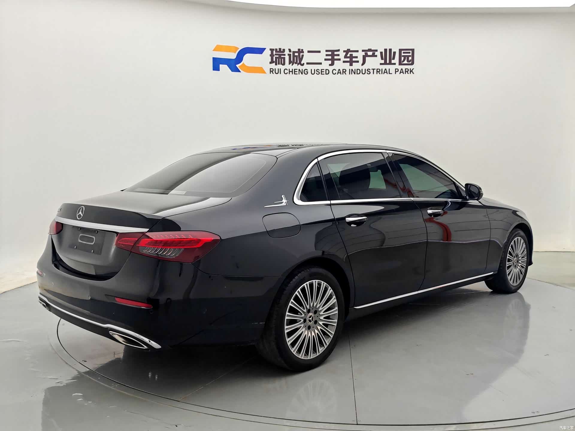 Mercedes-Benz E-Class, 2021 19