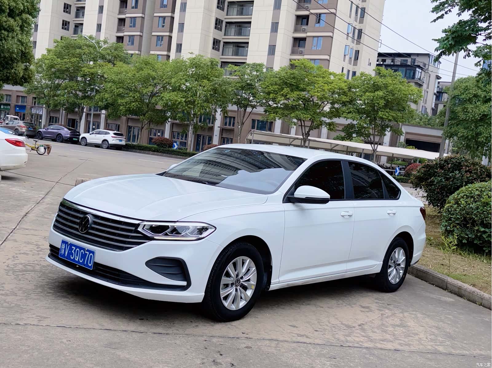 Volkswagen Lavida, 2023 1