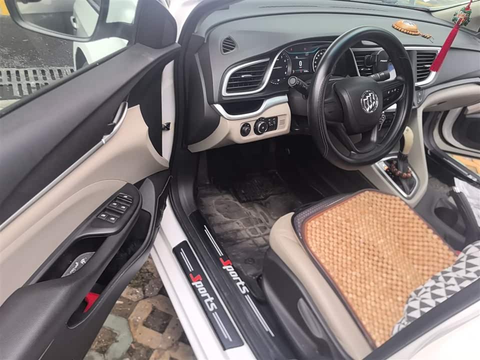 Buick Yinglang Buick Yinglang