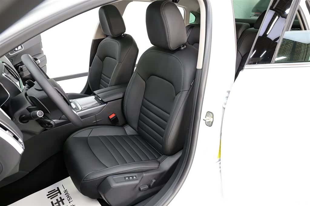 Citroen C6, 2023 7