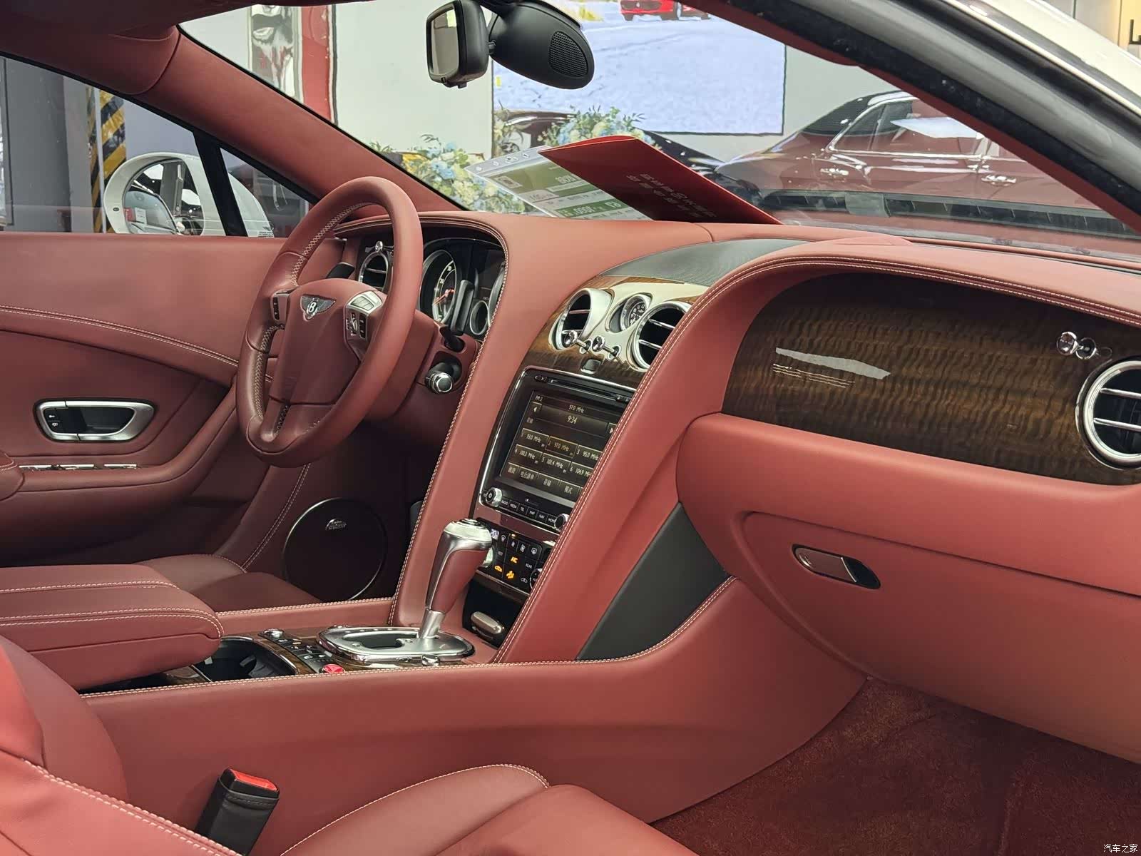 Bentley Continental GT, 2015 9