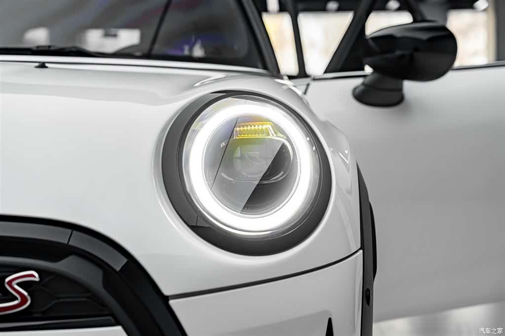 Mini Cooper, 2024 32