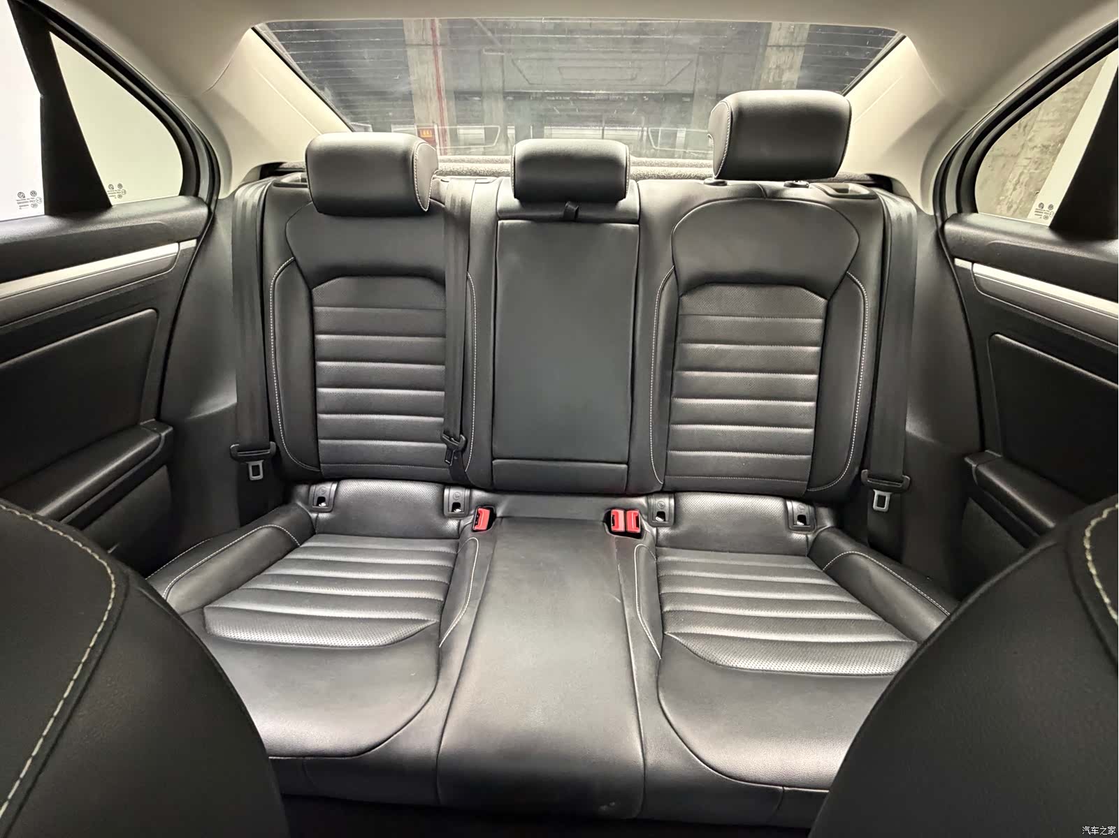 Volkswagen Lamando, 2021 15