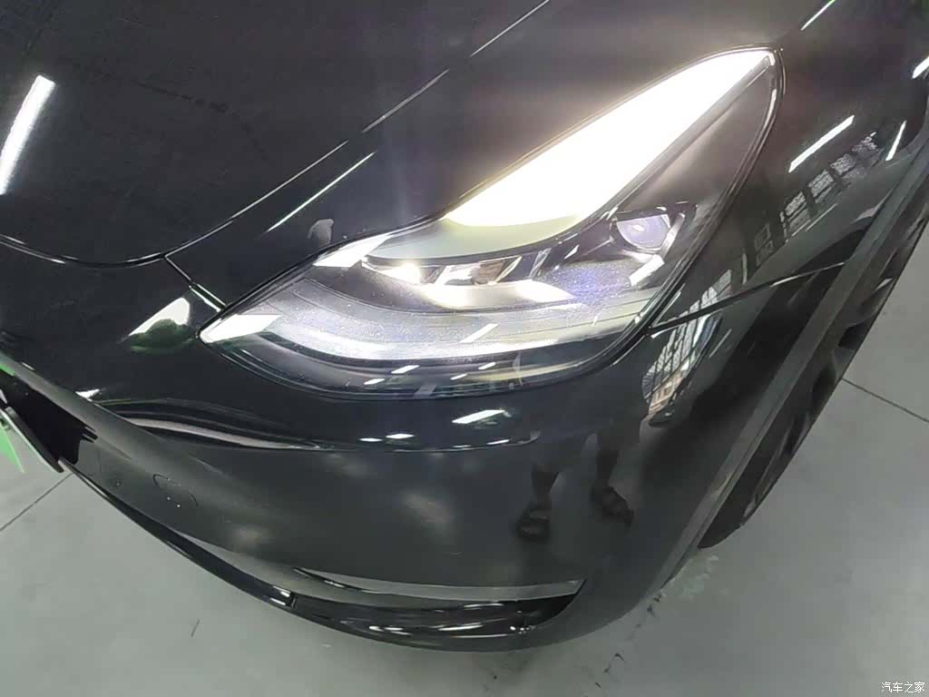 Tesla Model Y, 2023 24