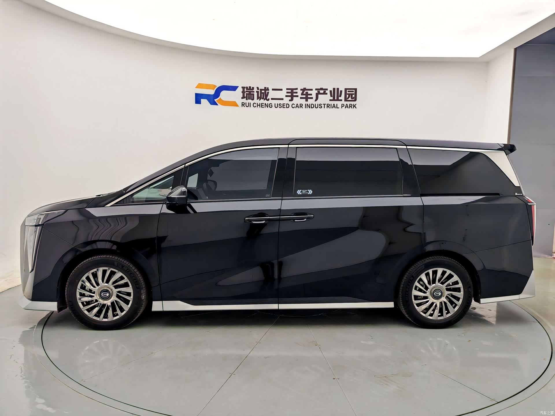 Trumpchi M8, 2023 3