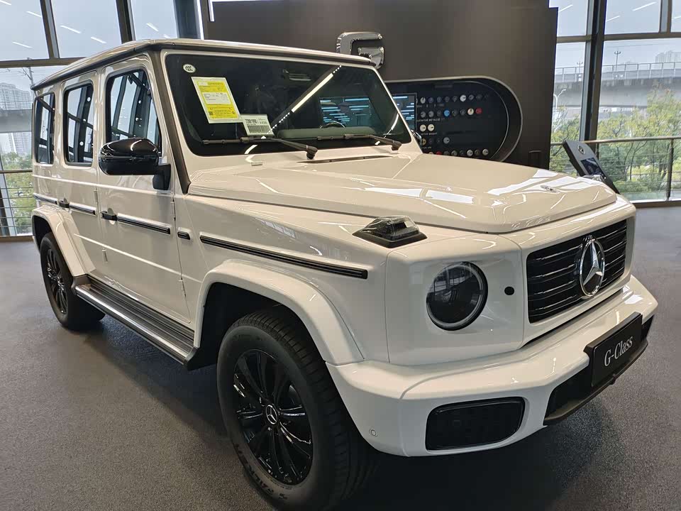 Mercedes-Benz G-class