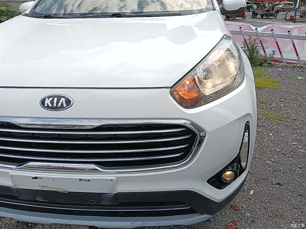 Kia KX3, 2016 24