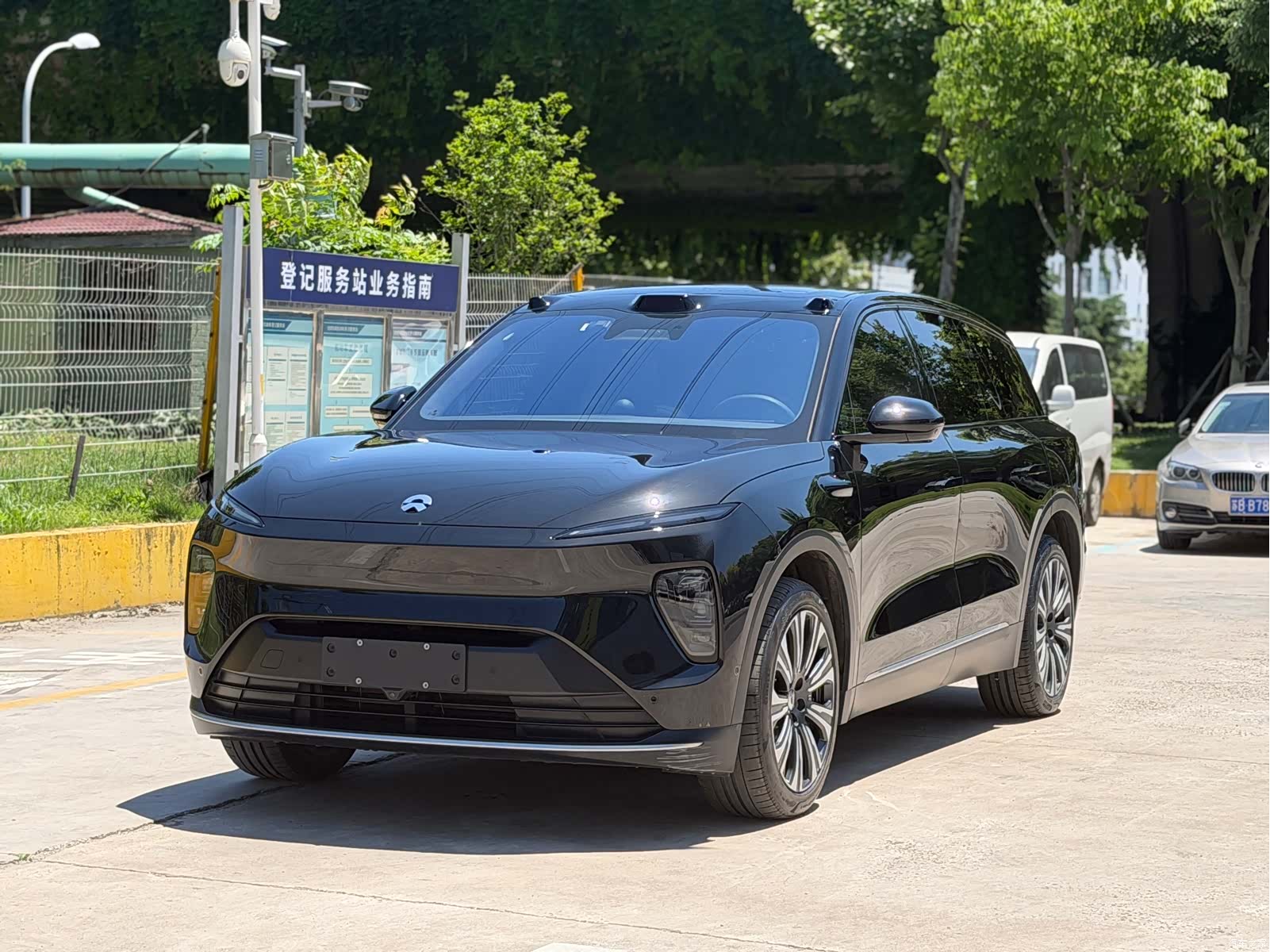NIO ES8, 2023 1
