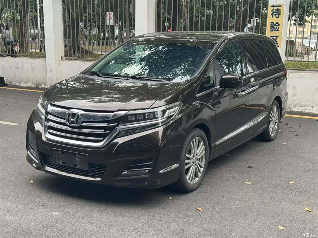 Honda Elysion, 2018 1