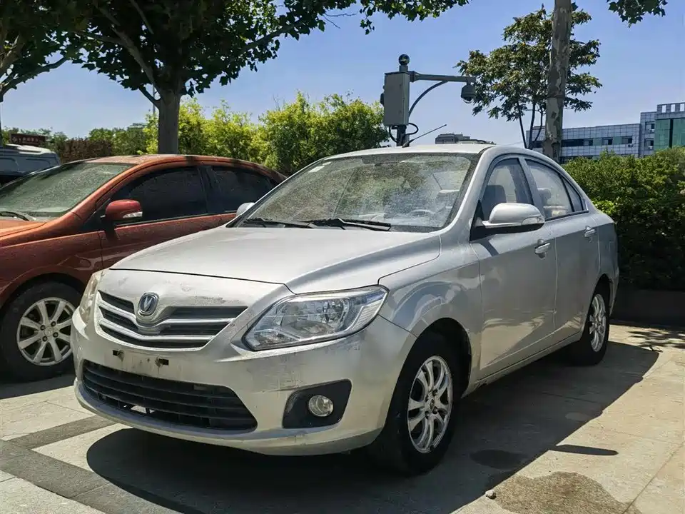 Changan Yuexiang V3