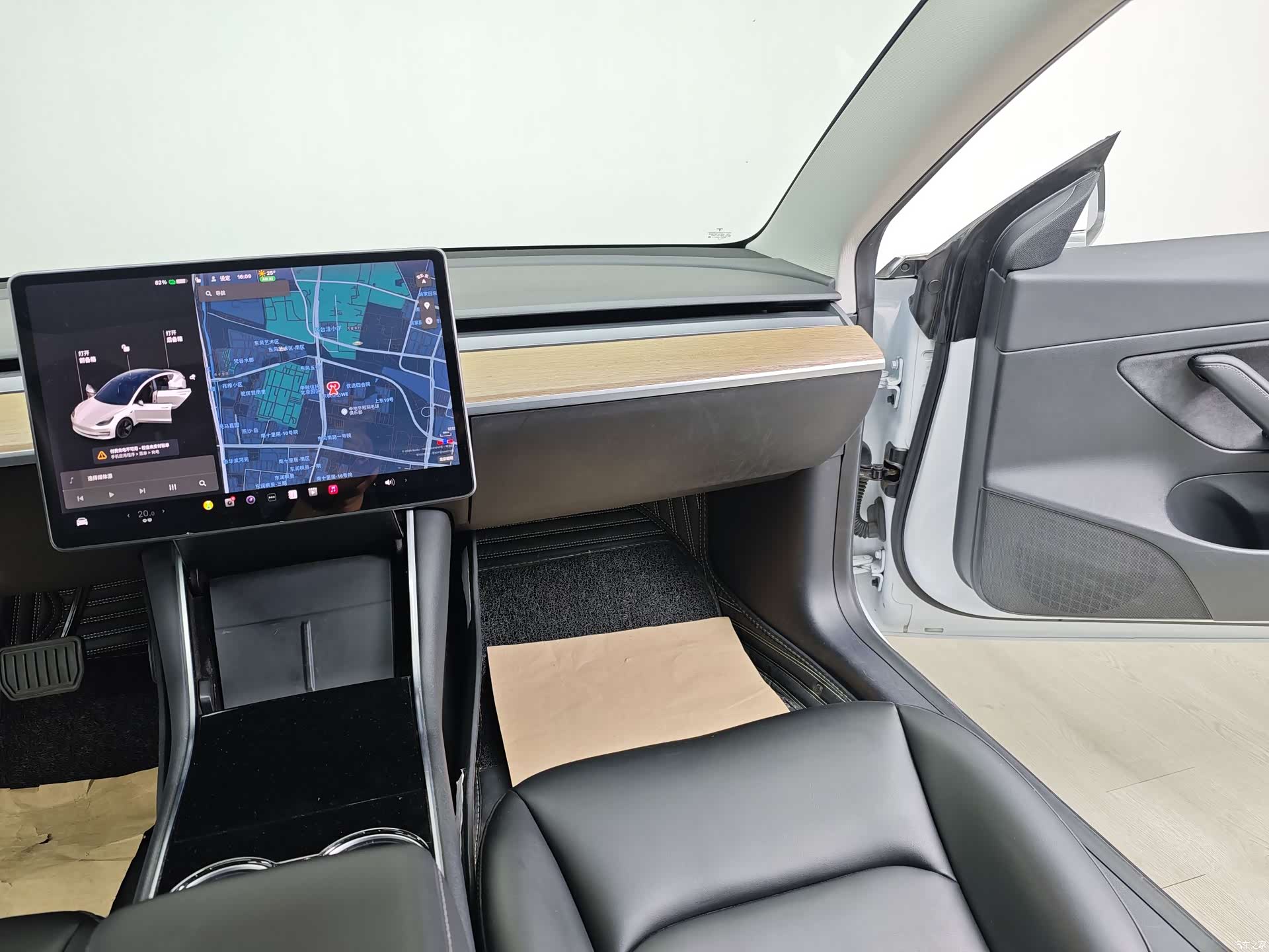 Tesla Model 3, 2020 18