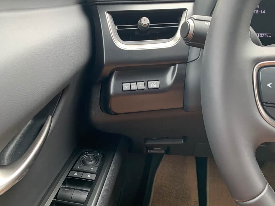 Lexus UX Lexus UX