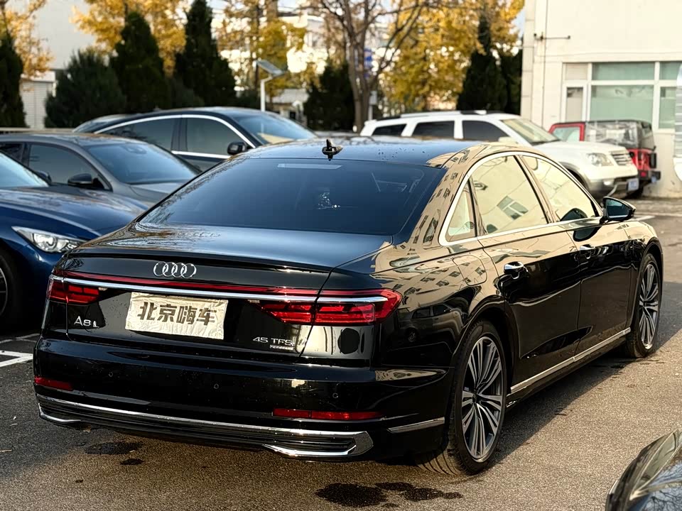 Audi A8
