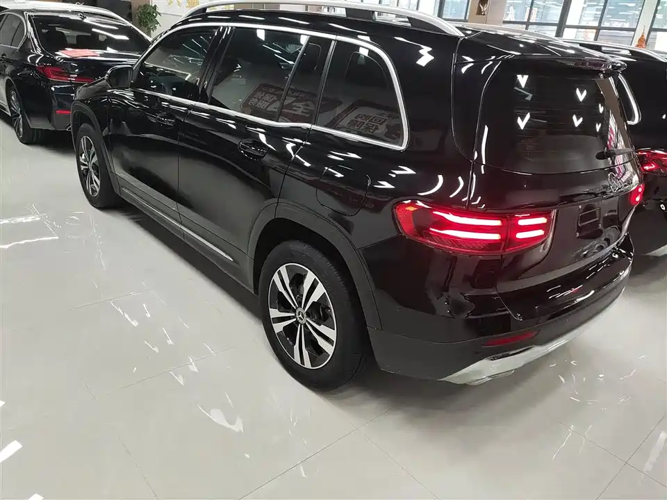 Mercedes-Benz GLB