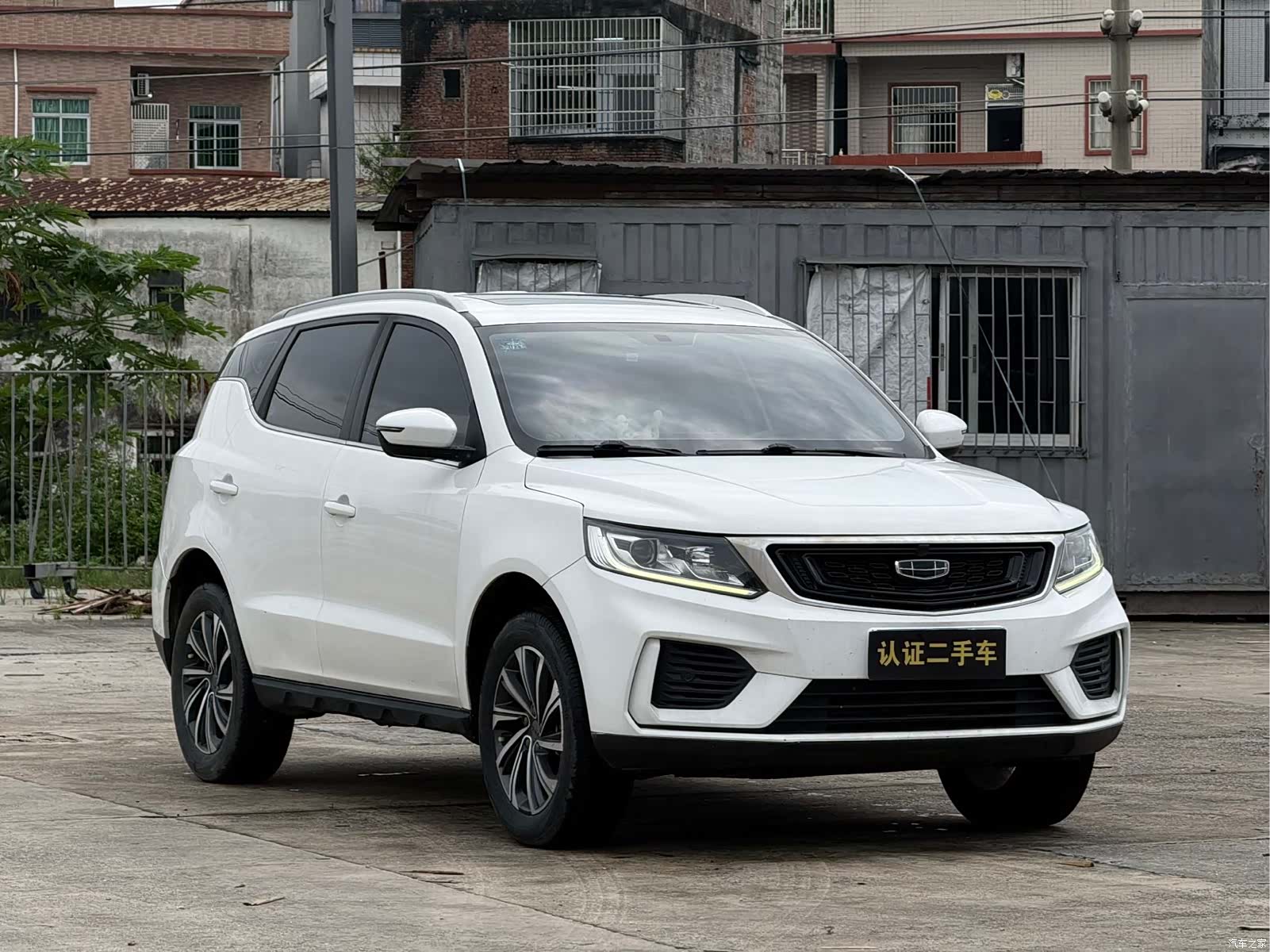 Geely X6, 2020 3