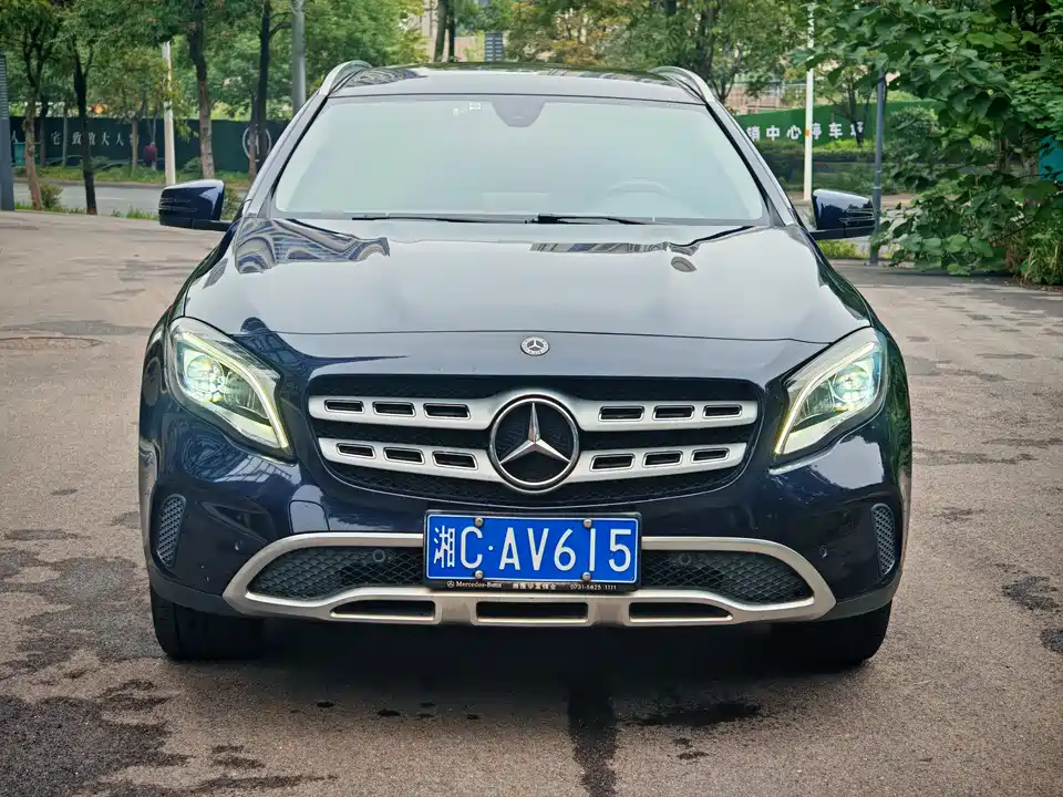 Mercedes-Benz GLA