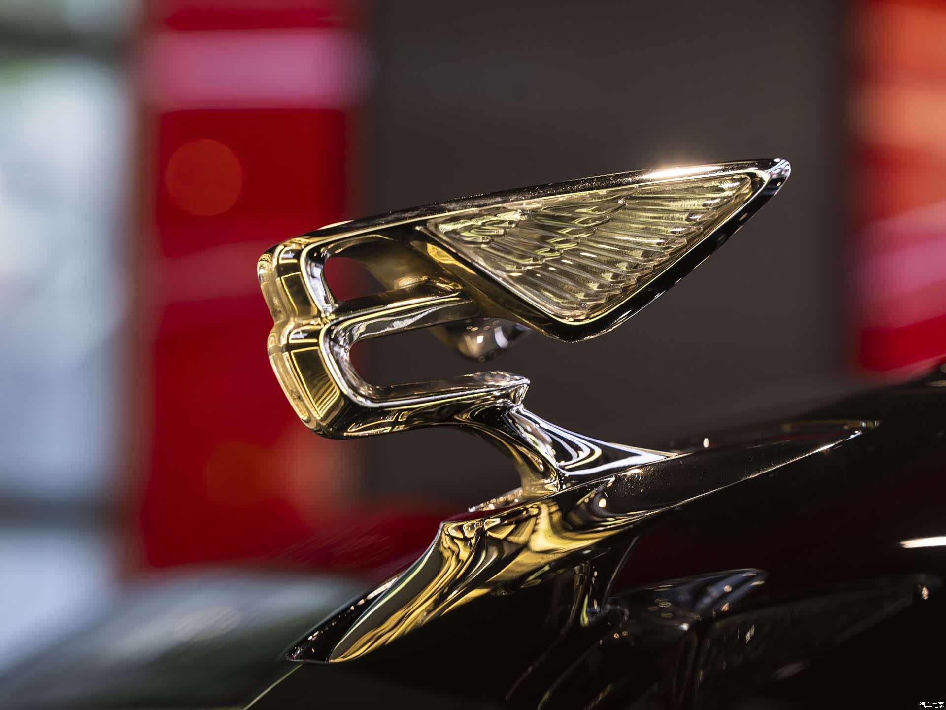 Bentley Flying Spur, 2024 9