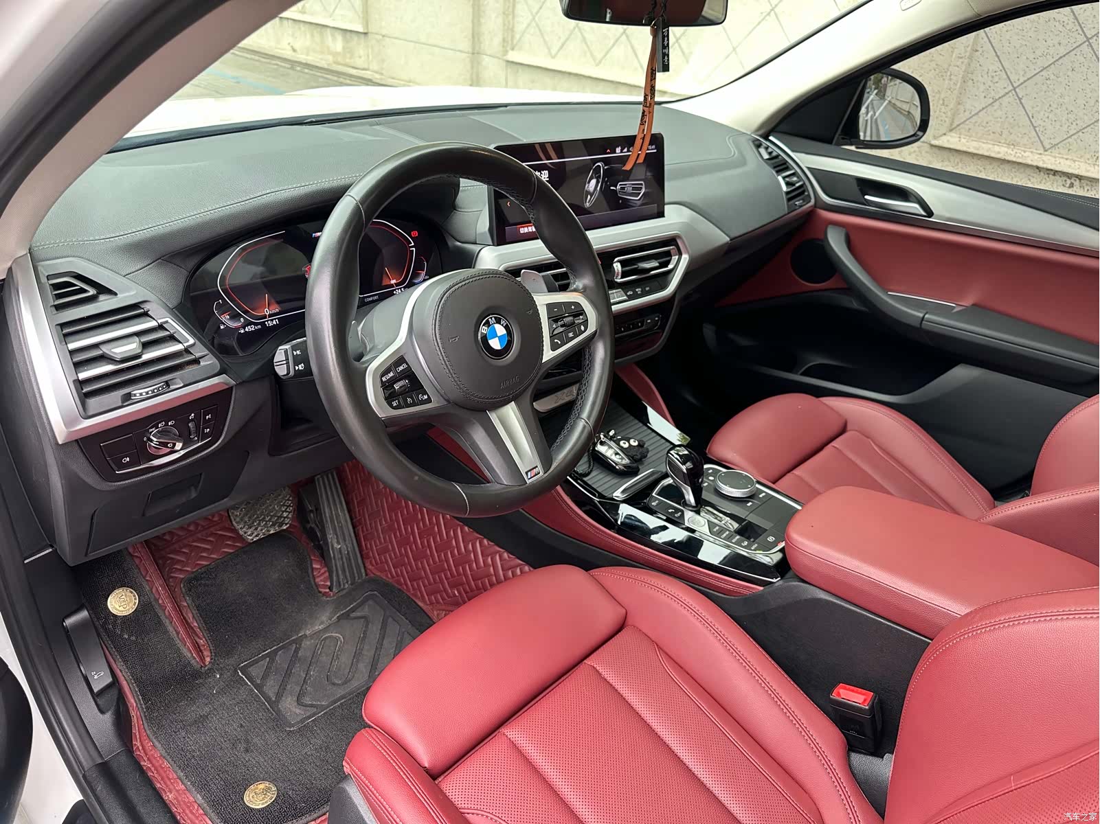 BMW X4, 2022 10