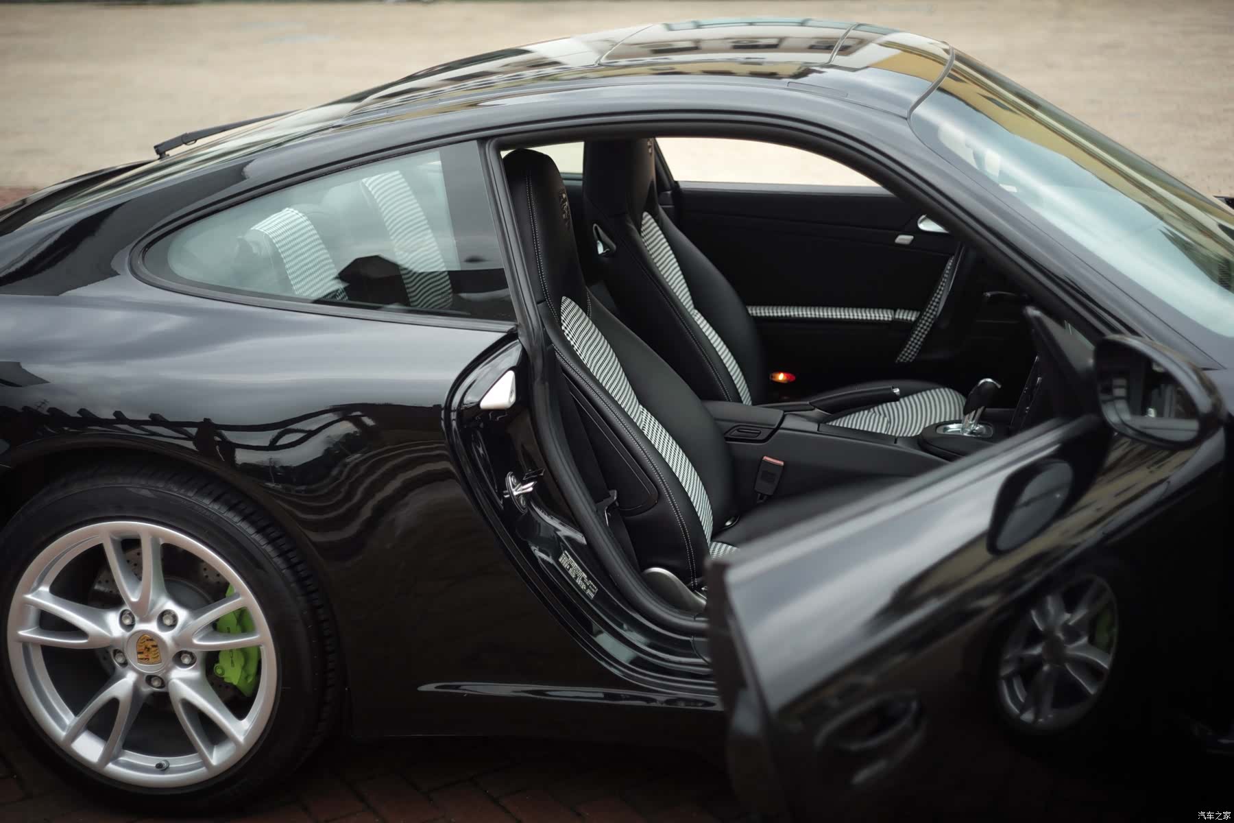 Porsche 911, 2009 20