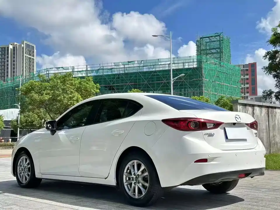 Mazda 3 Angkesaila