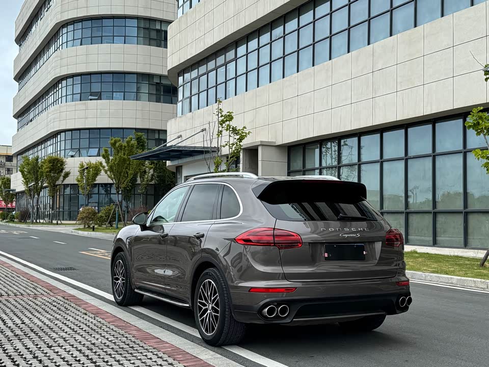Porsche Cayenne Porsche Cayenne