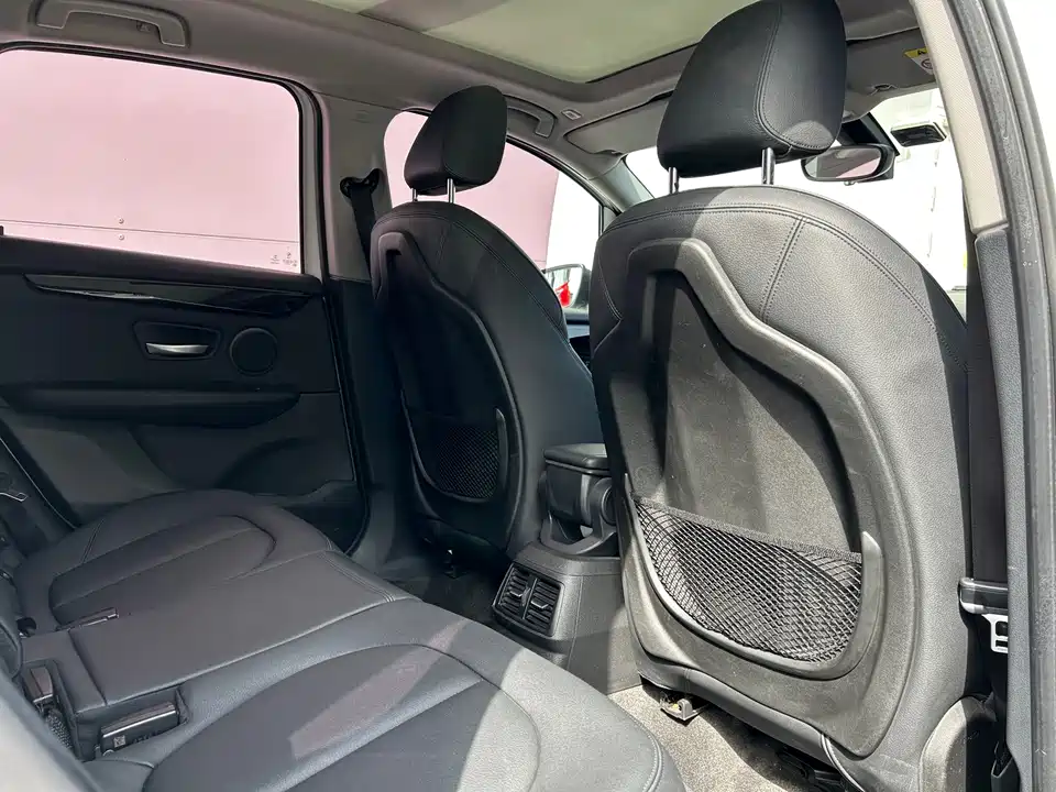 BMW 2 series station wagon