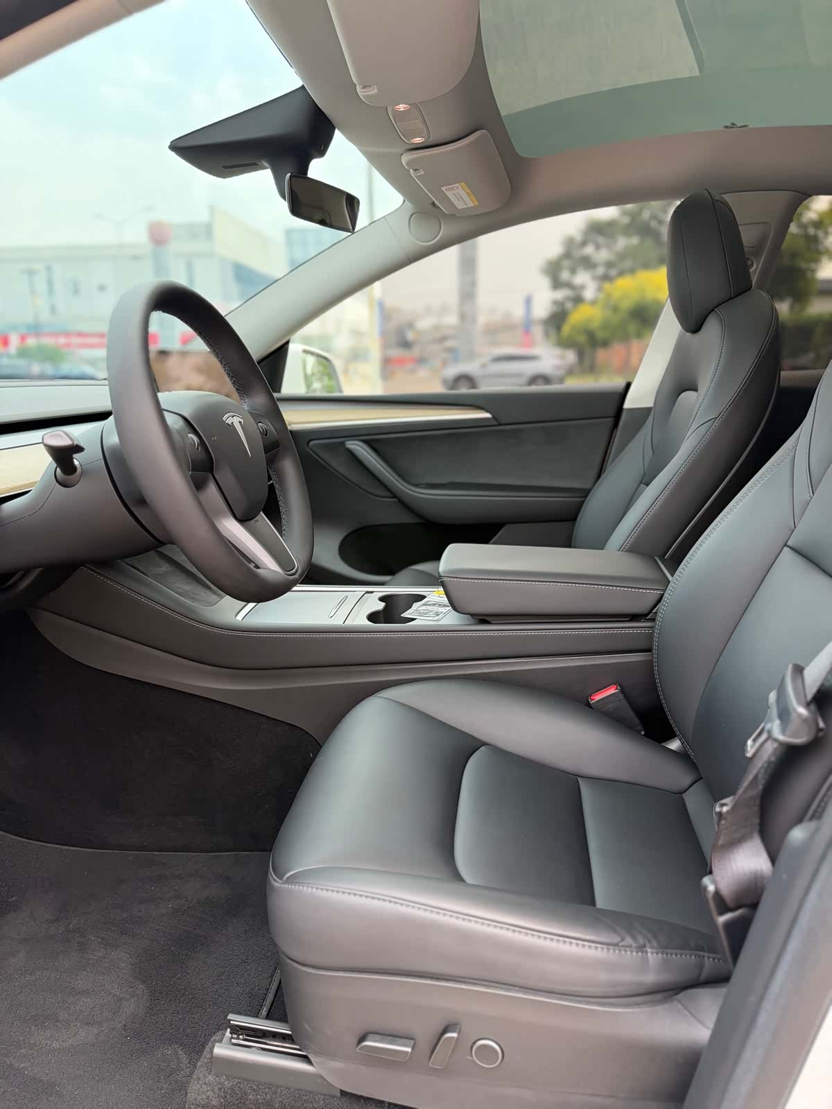 Tesla Model Y, 2022 12