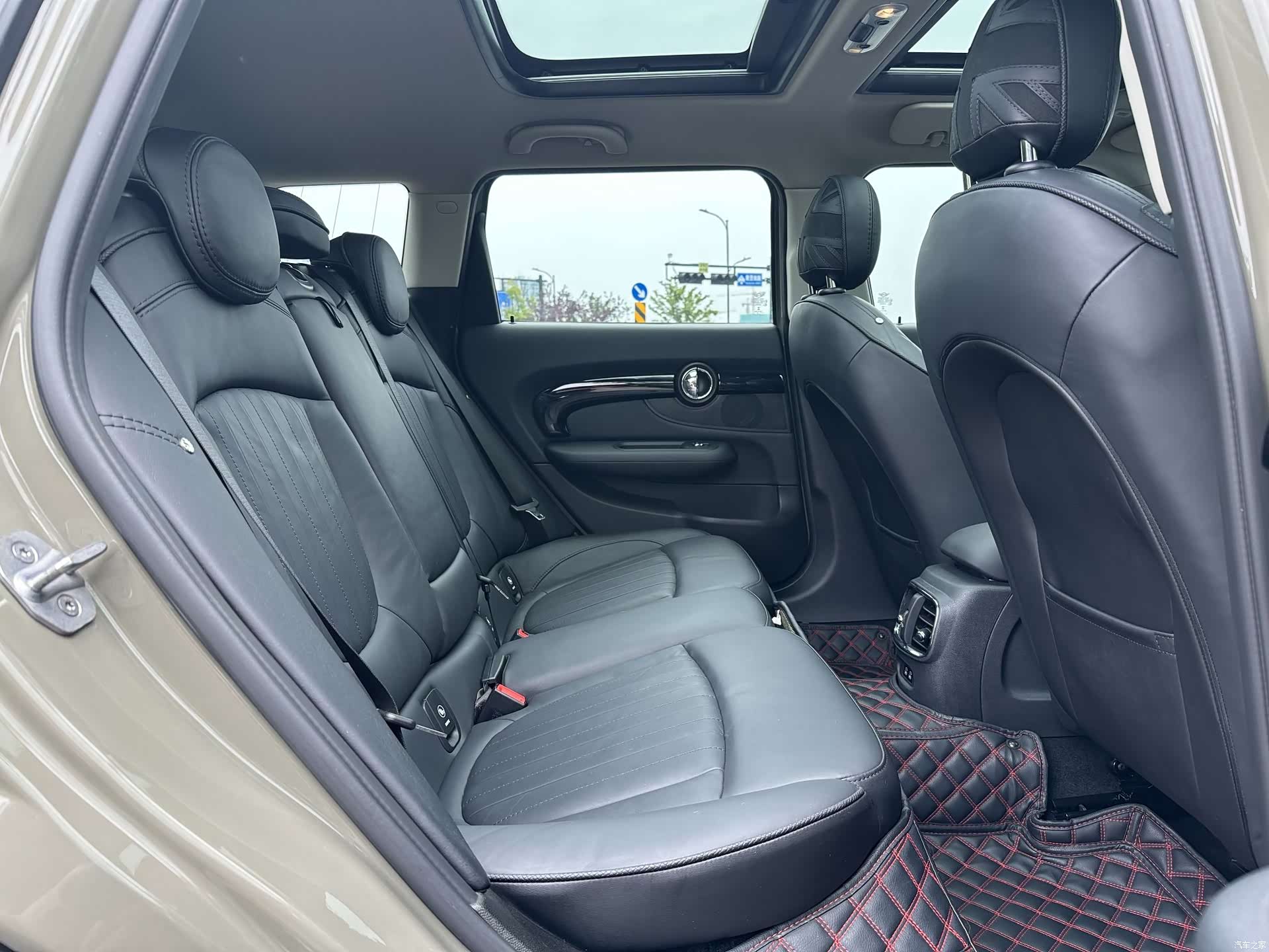 Mini Clubman, 2019 13