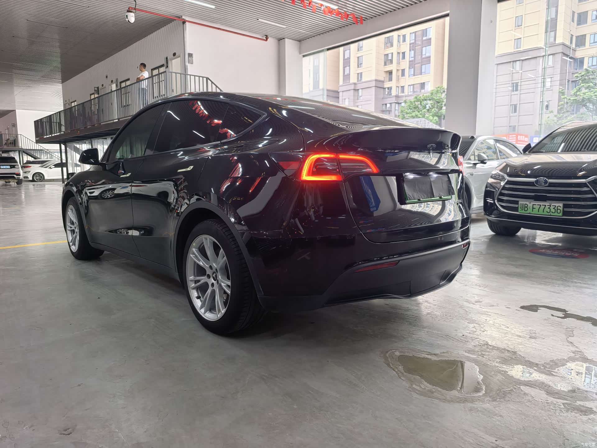 Tesla Model Y, 2023 23